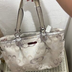 Coach Light Beige Signature Tote